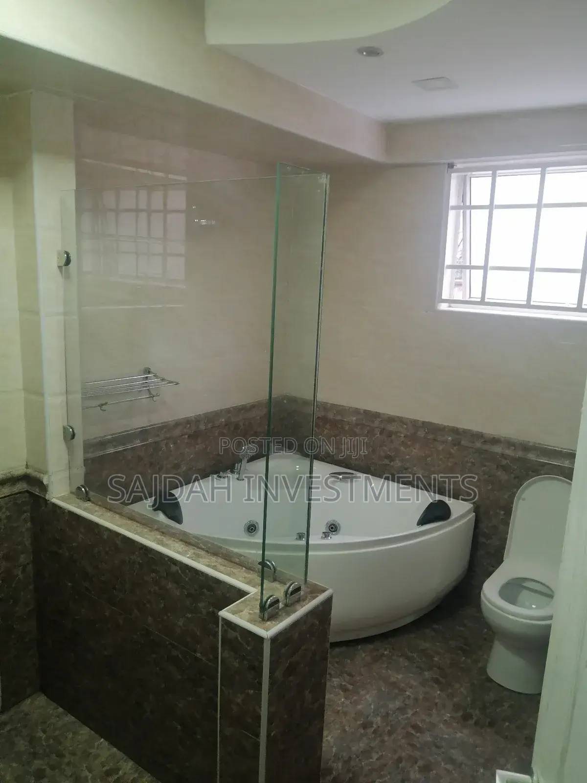 4bdrm Apartment in Navilla, Raphta Road Area for rent