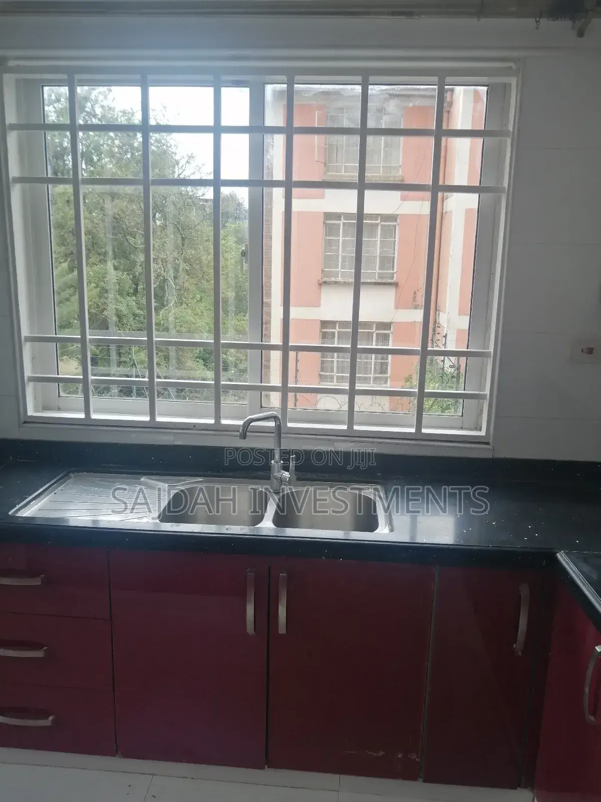 4bdrm Apartment in Navilla, Raphta Road Area for rent