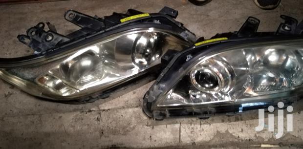 Toyota Vanguard Xenon Headlights - thumbnail 2