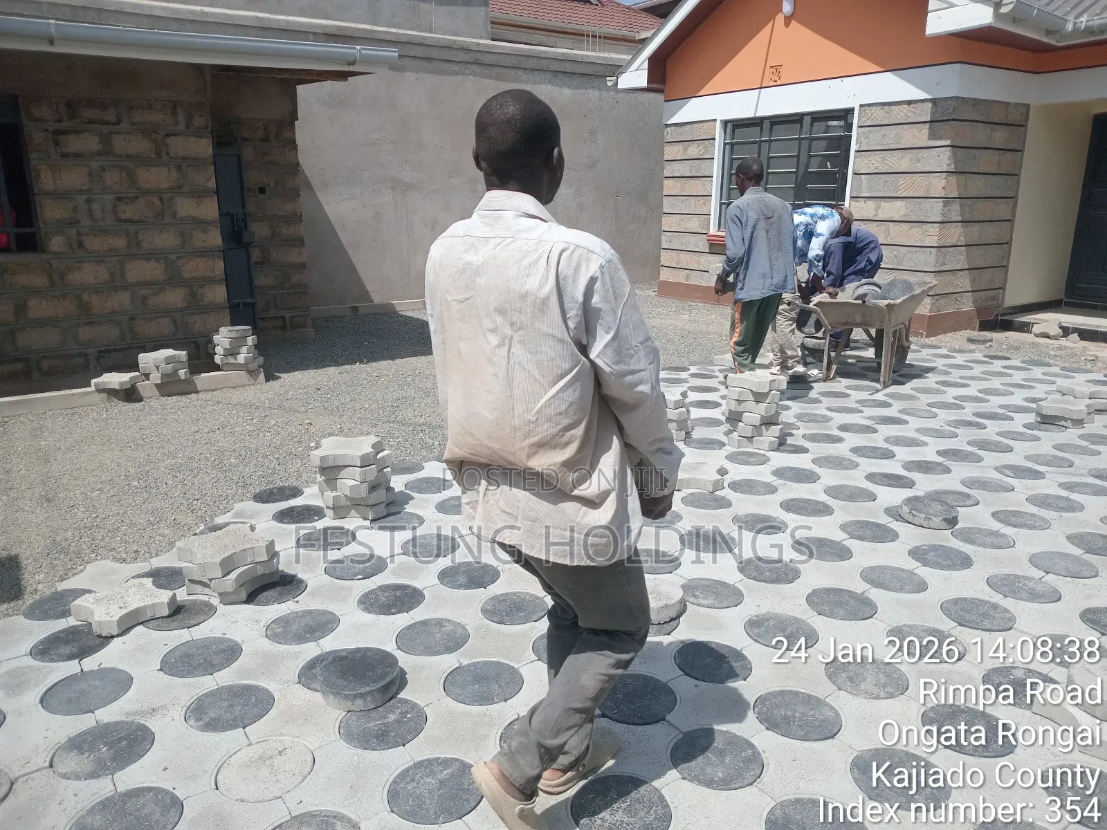 Cabros Laying/Installation