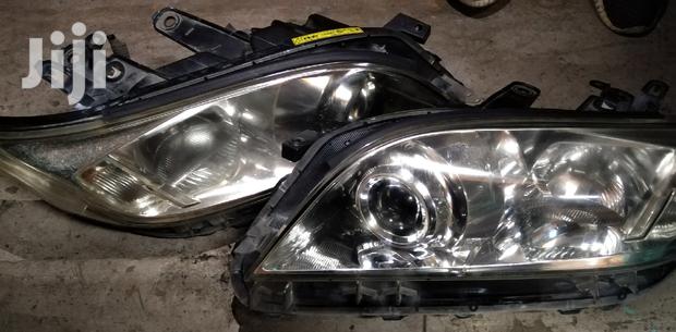 Toyota Vanguard Xenon Headlights - thumbnail 4