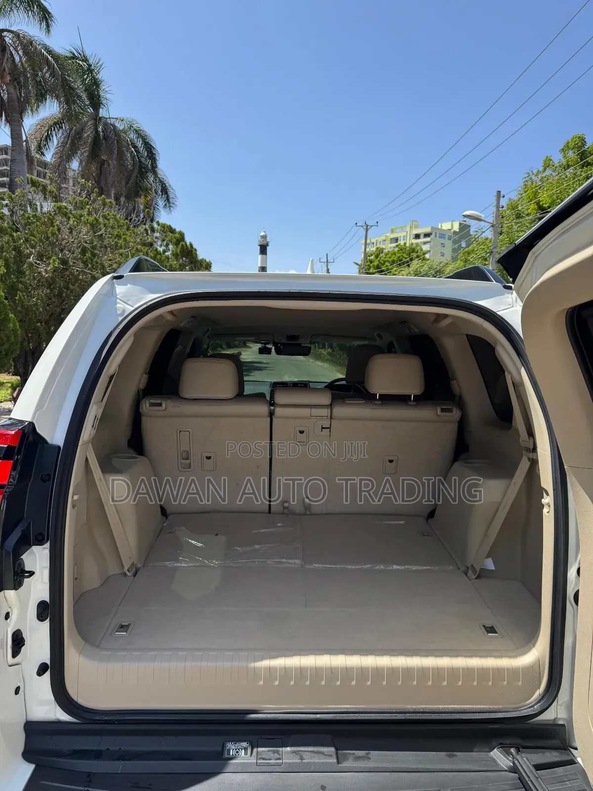 Toyota Land Cruiser Prado 2.8 2023 White