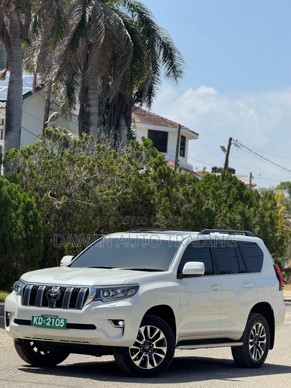 Toyota Land Cruiser Prado 2.8 2023 White