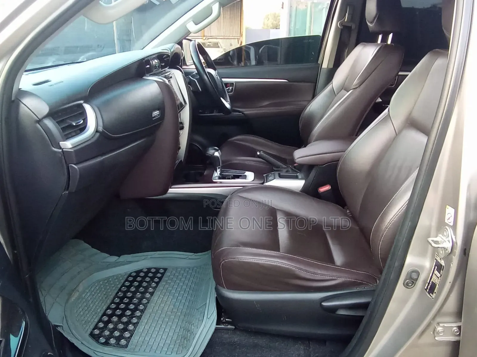 Toyota Fortuner 2.8 D AWD 2017 Brown