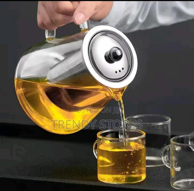 Borosilicate Tea Decanter - main view