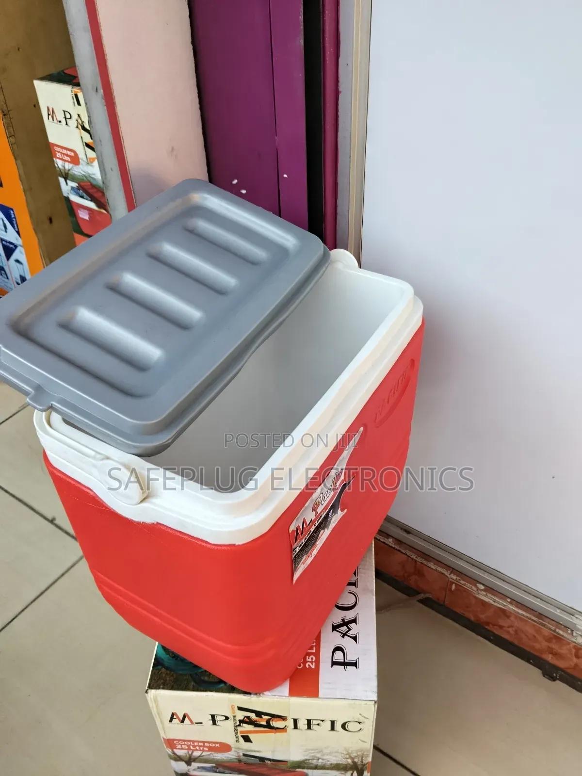 Cooler Box Pacific 25l Cooler Box - Heavy Duty