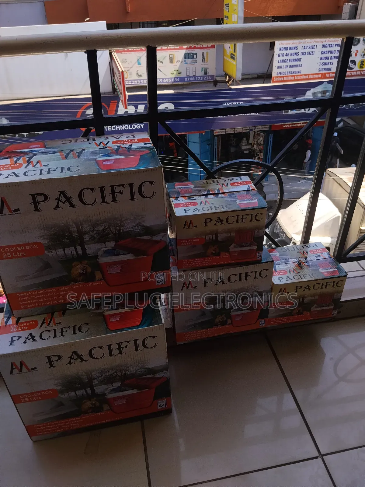 Cooler Box Pacific 25l Cooler Box - Heavy Duty