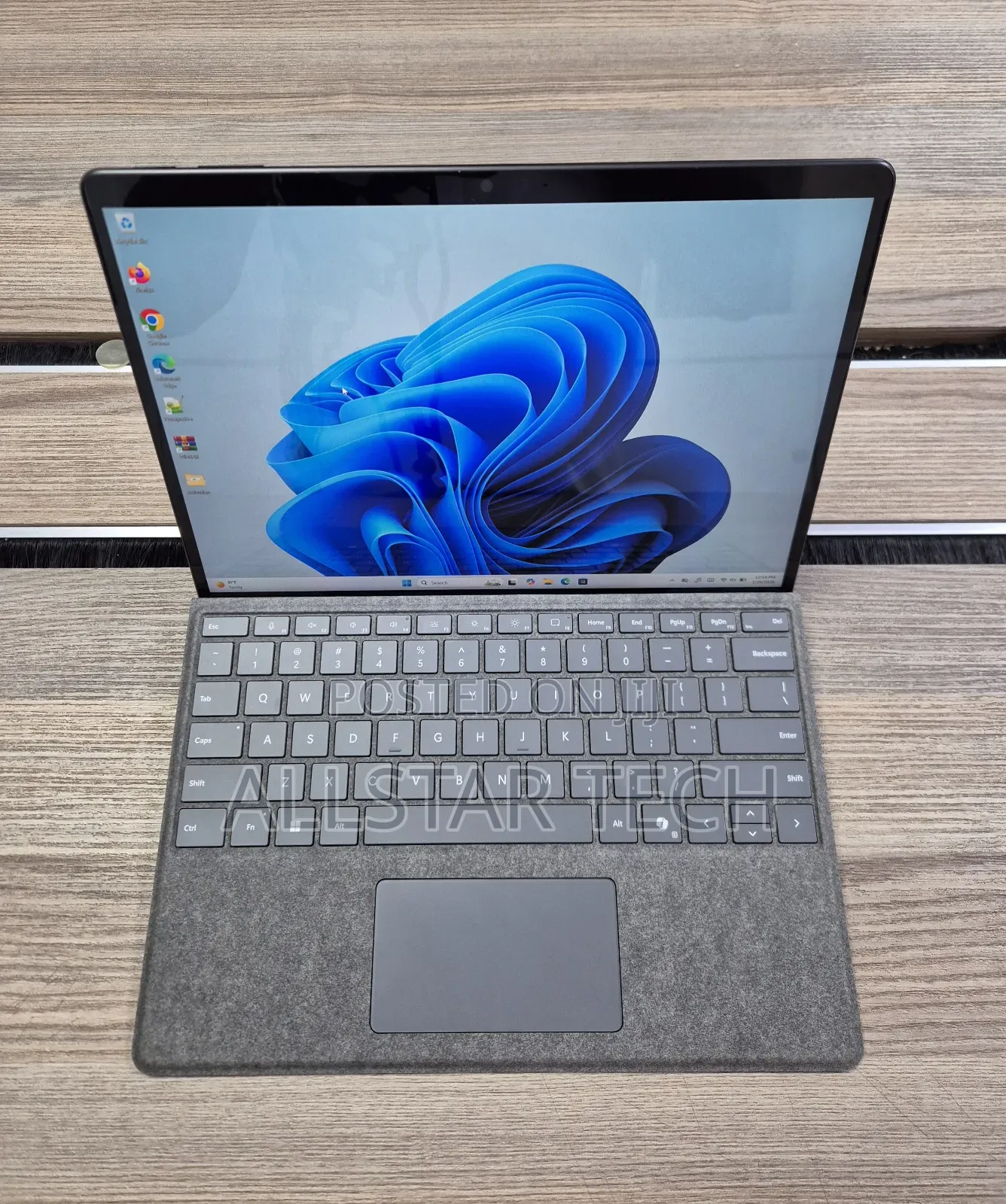 Laptop Microsoft Surface Pro 9 16GB Intel Core I7 SSD 512GB
