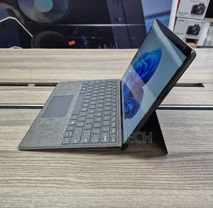 Laptop Microsoft Surface Pro 9 16GB Intel Core I7 SSD 512GB