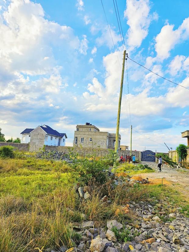 Kiratina Plots for Sale 50 by 100