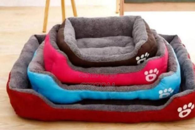 Comfy Fleece Cat and Dog Bed - main view