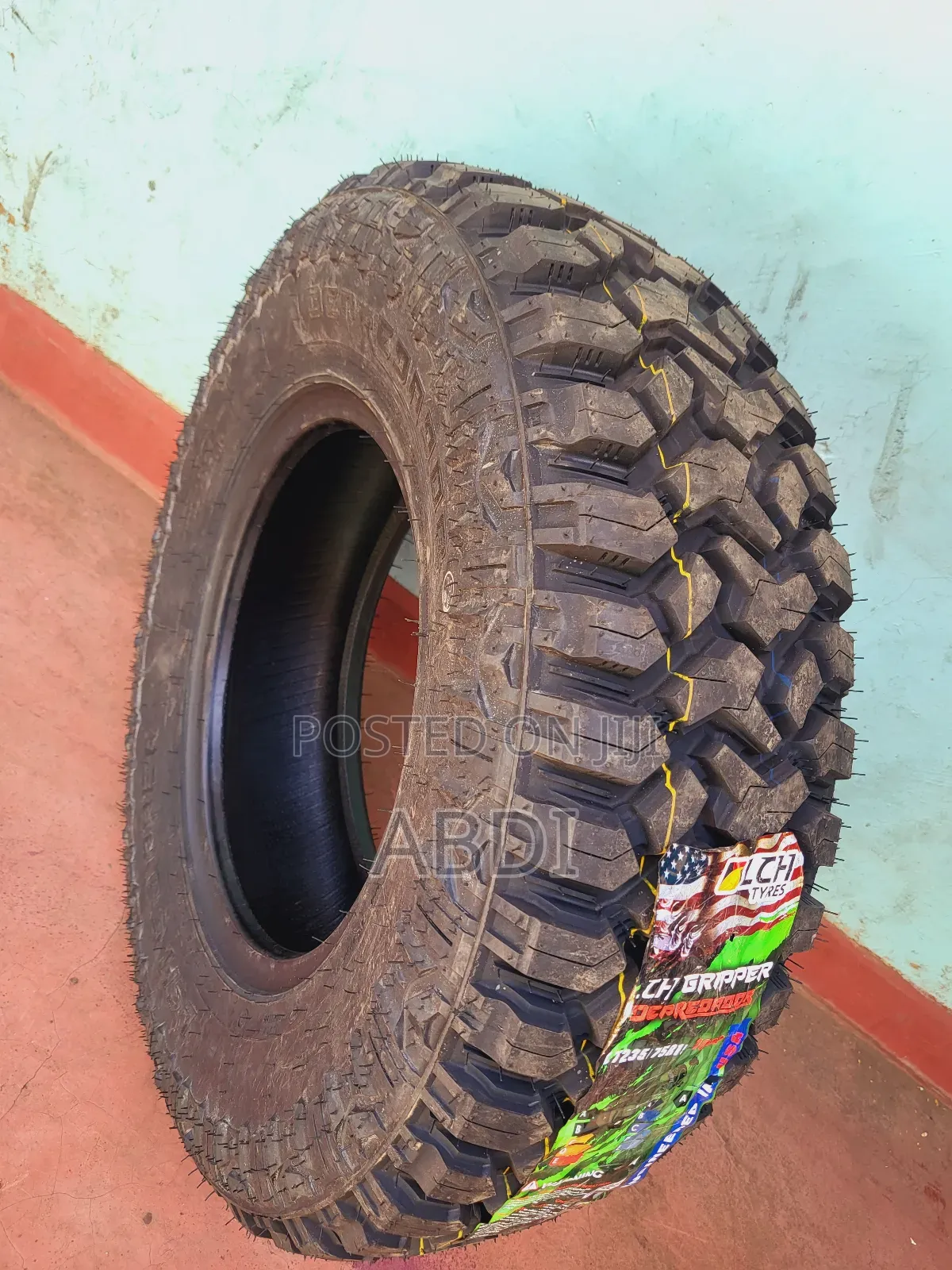 235/75r15 LCH M/T 10pr