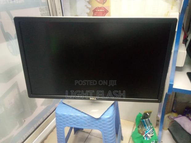 Dell 27 Inches Stretched - thumbnail 2