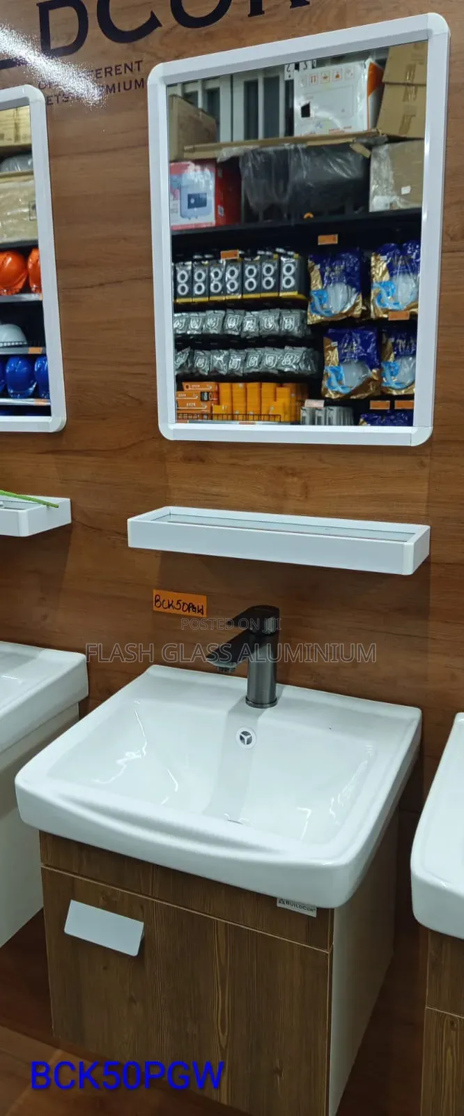 Builcor Vanity Sink Bck50pgw