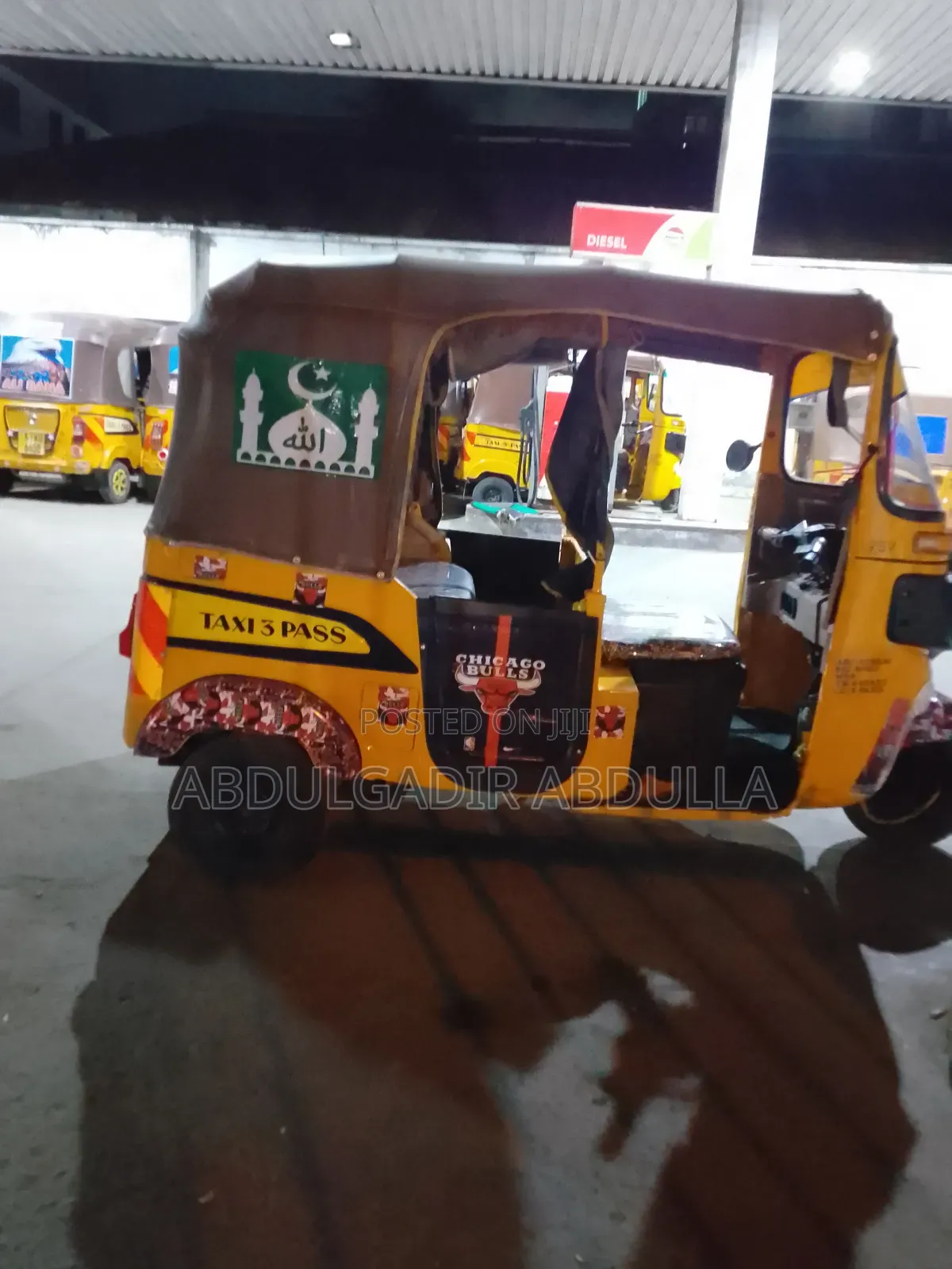 Bajaj RE 2021 Yellow