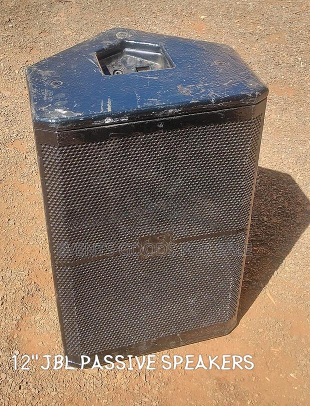 12' JBL Passive Speakers Generic 8 PCS Available - main view
