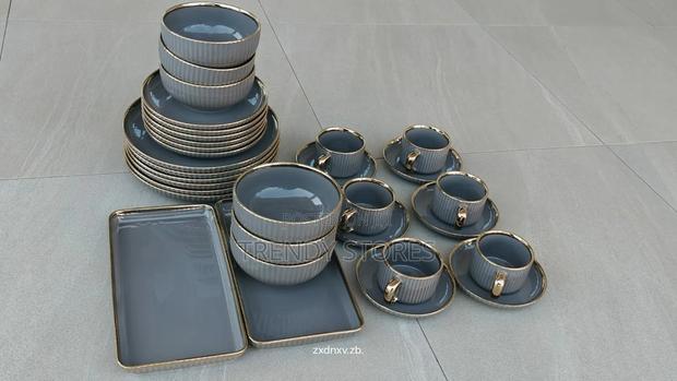 Elegant  Porcelain Dinner Set - main view
