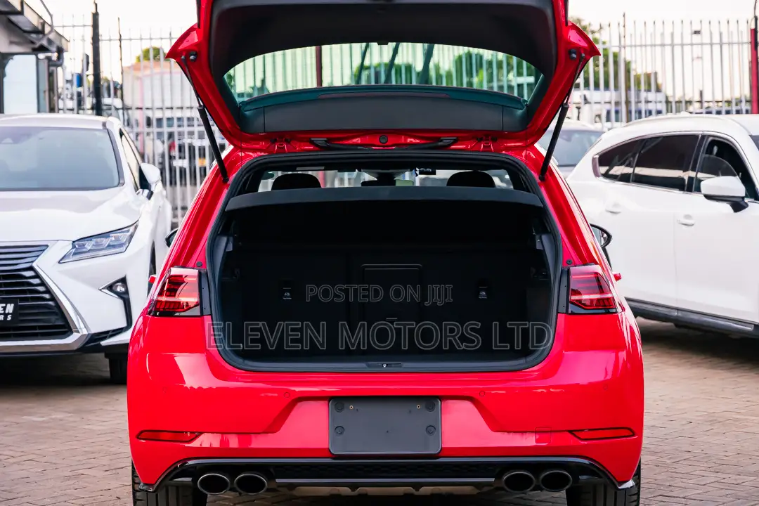 Volkswagen Golf 2018 Red