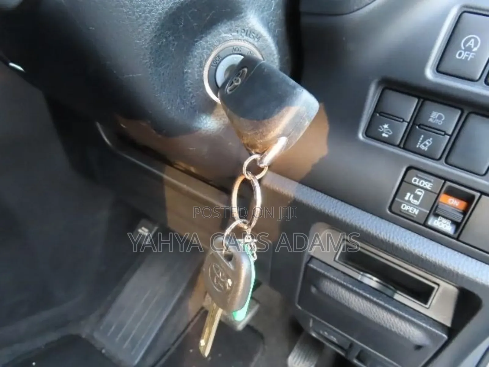 Toyota Noah 2.0 FWD (8 Seater) 2020 Silver