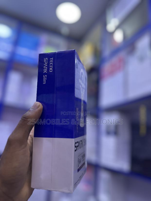 New Tecno Spark Slim 256 GB Black - main view
