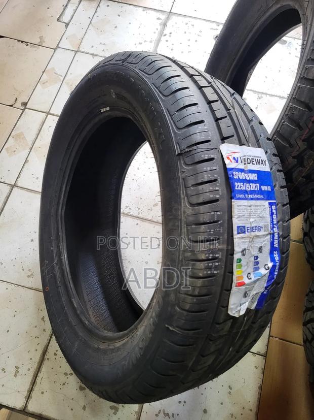 225/55r17 Wide Way - thumbnail 2