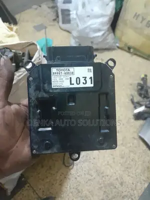 Toyota Prado J150 Headlight Control