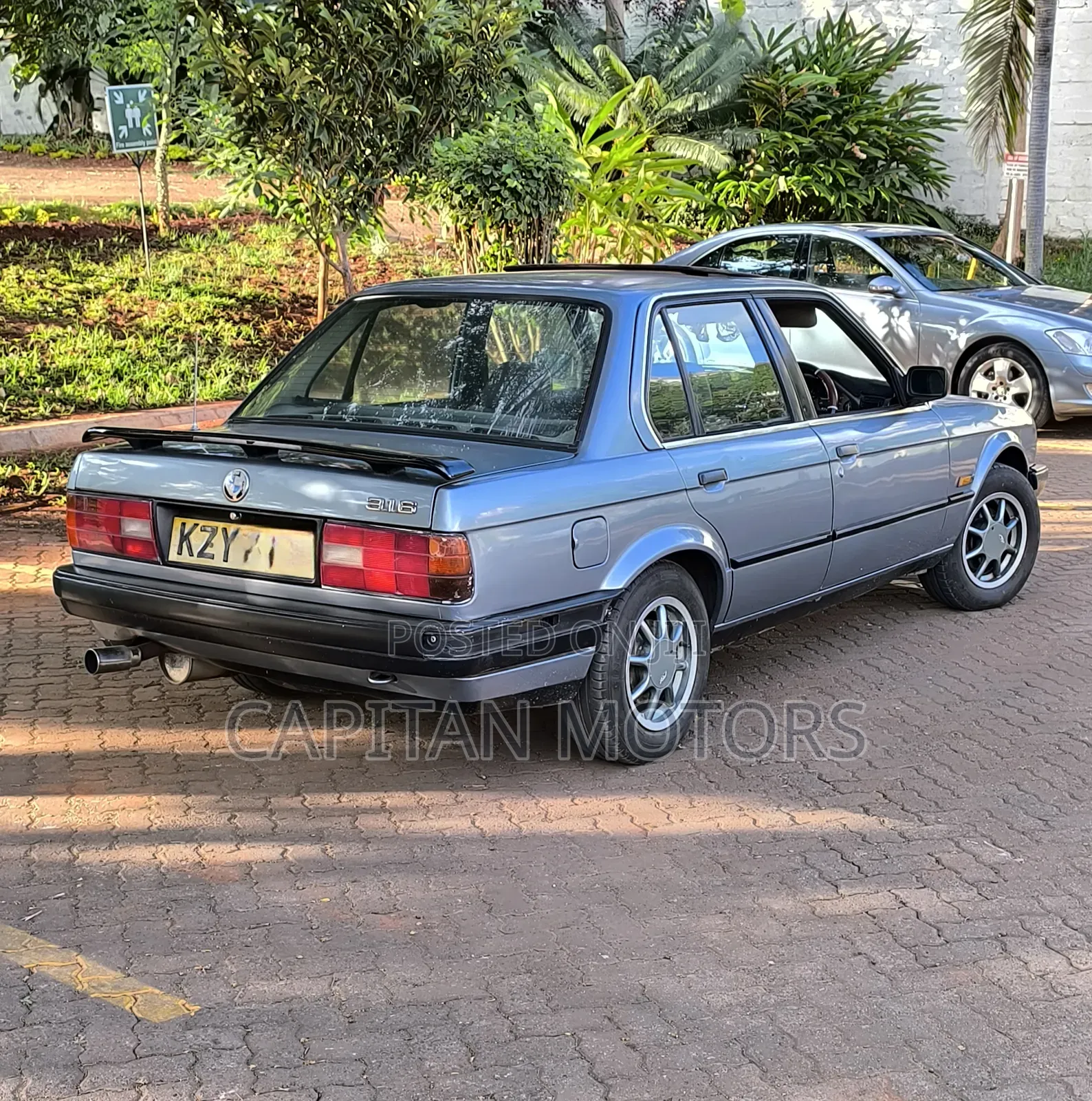 BMW 316i 1989 Blue