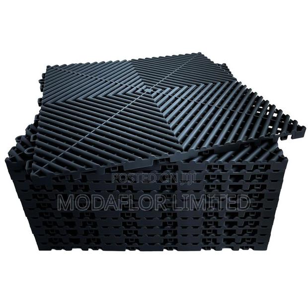 Ribtrax Floor Tiles – Modern Solution for Tough Floors - main view