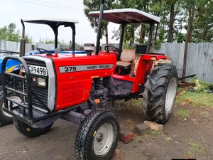 Massey Ferguson 375 2013 Tractor