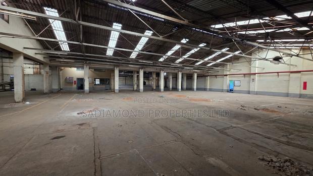 Warehouse for Rent in Industrial Area - thumbnail 4
