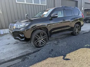 Toyota Land Cruiser Prado 2019 Black