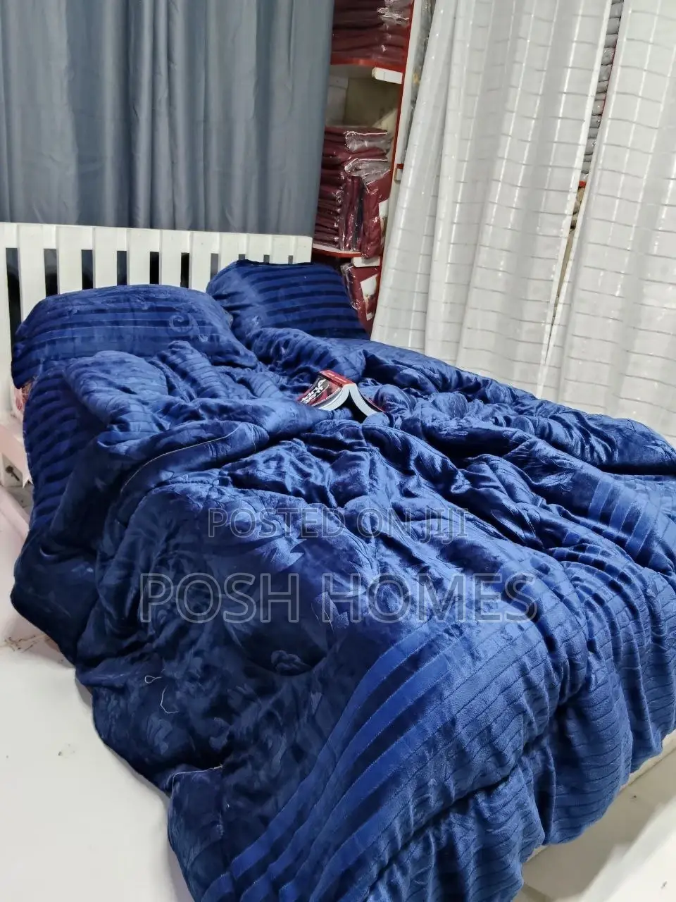 Dark Blue Heavy Woolen Fleece Duve