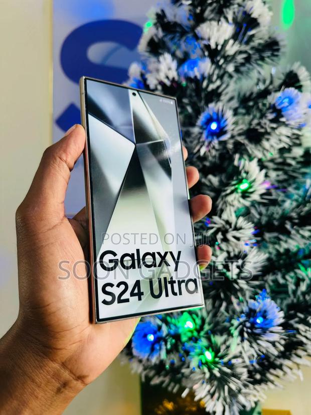 New Samsung Galaxy S24 Ultra 256 GB Silver