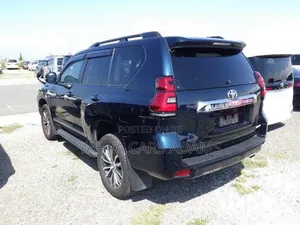Toyota Land Cruiser Prado 2019 Black