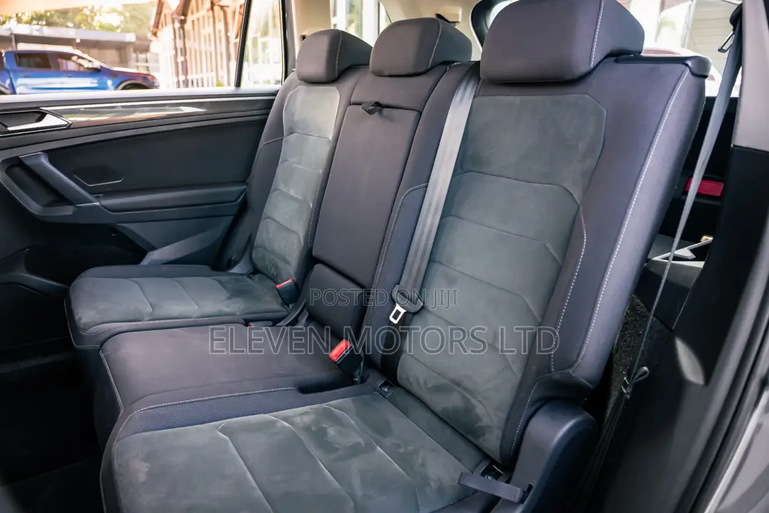 Volkswagen Tiguan 2018 Gray