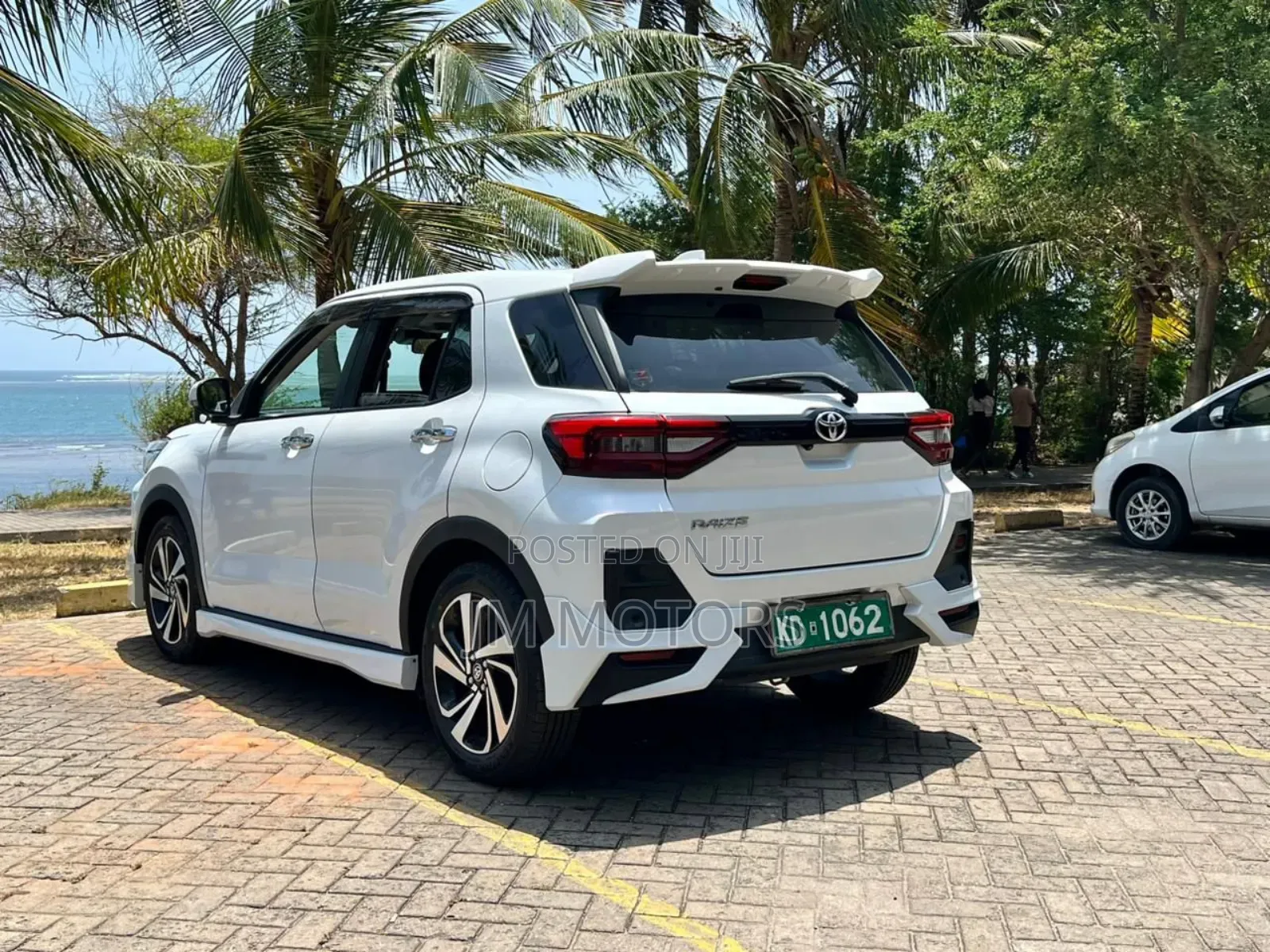 Toyota Raize 2019 Pearl