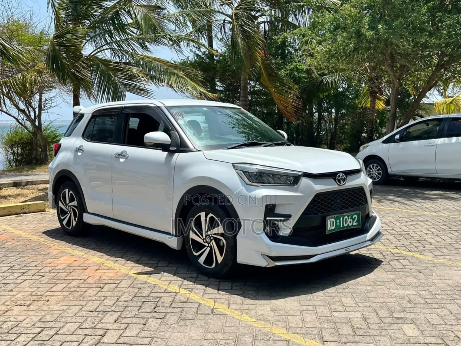 Toyota Raize 2019 Pearl