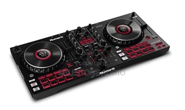 Numark Mixtrack Platinum Serato Dj Controller - main view