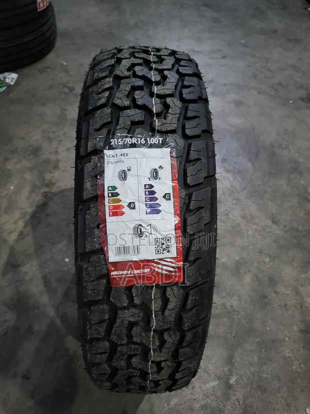 215/70r16 LCH a/T - main view