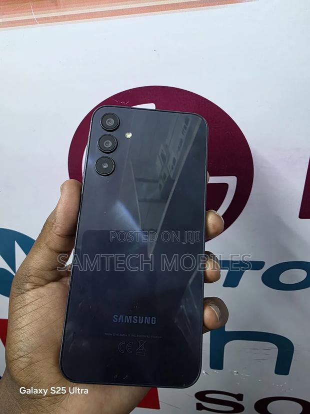 Samsung Galaxy A15 128 GB Gray - main view