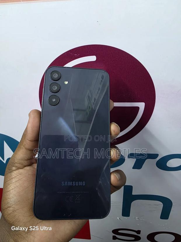 Samsung Galaxy A15 128 GB Gray - thumbnail 2