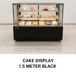 Stylish Cake Display Machine - main view
