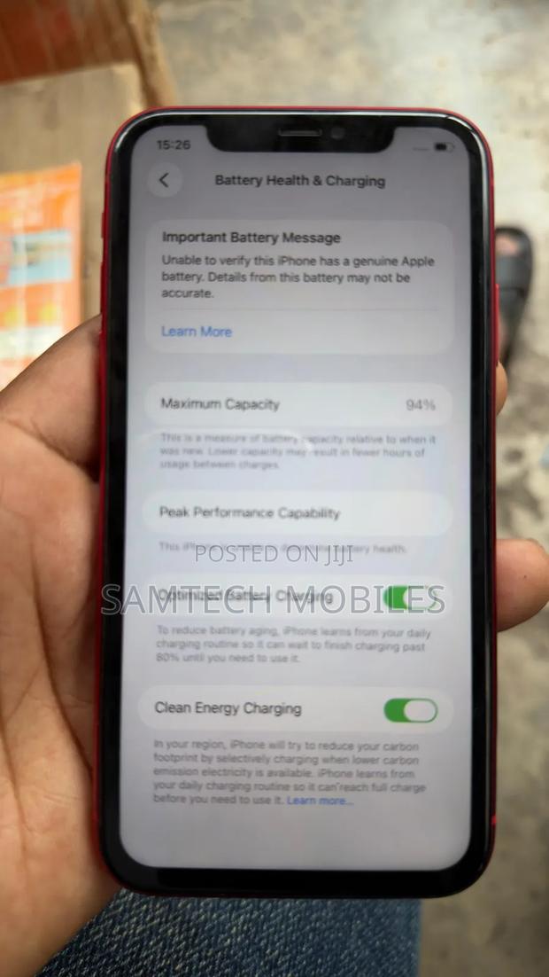 Apple iPhone 11 256 GB Red - thumbnail 3