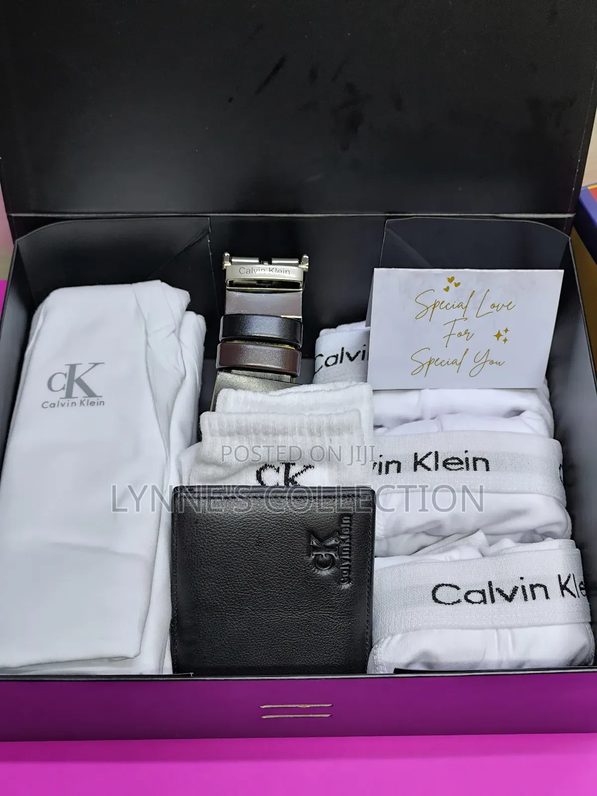 Men's Gift. 3 Vests, 3 Boxers, Belt, Wallet, Socks