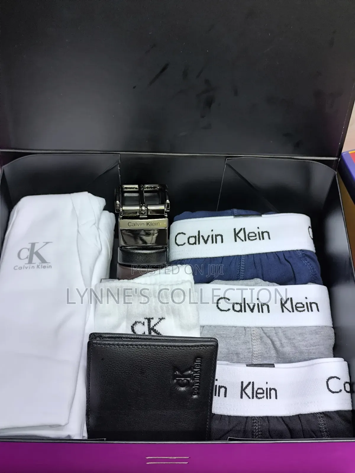Men's Gift. 3 Vests, 3 Boxers, Belt, Wallet, Socks
