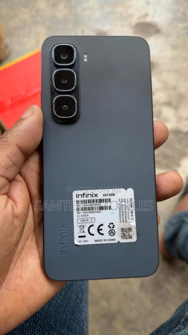 Infinix Hot 60i 128 GB Gray - main view