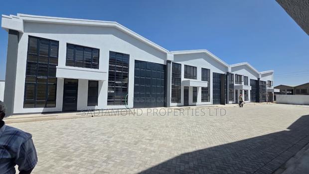Warehouse for Rent in Eastern Bypass
