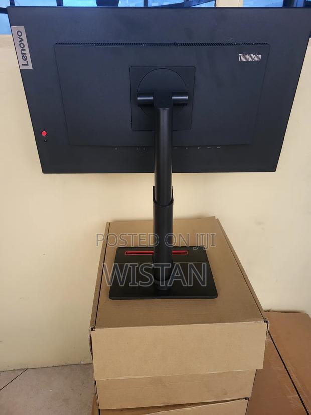 Lenovo Thinkvision P24q-30 - main view