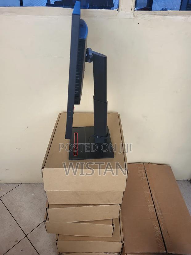 Lenovo Thinkvision P24q-30 - thumbnail 4