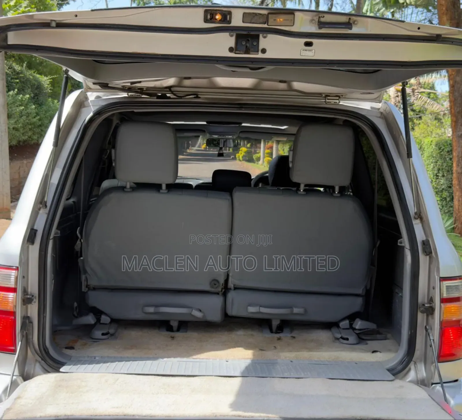 Toyota Land Cruiser 2003 Silver